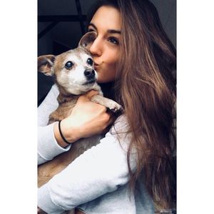 Meet your Posher, Josina